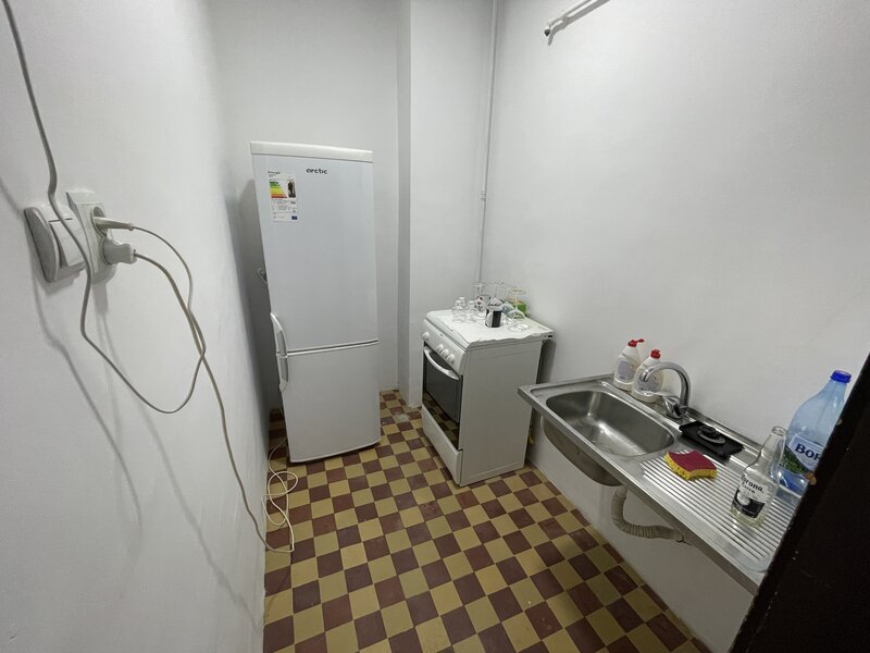 Calea Victoriei, Moxa, strada Sfintii Voievozi,